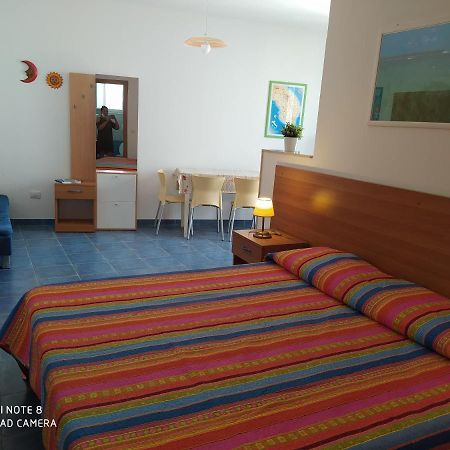 Samarcanda Camere E Appartamenti Porto Cesareo Luaran gambar